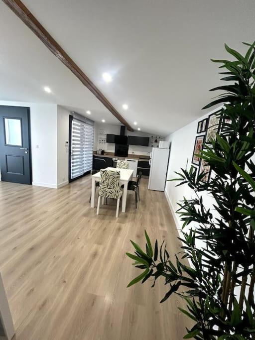 Cocon Chaleureux Au Coeur De Mirepoix Apartman Mirepoix  Kültér fotó